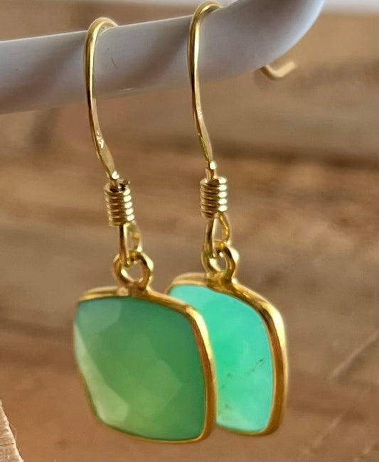 Dormeuses Dorées Chrysoprase facettée