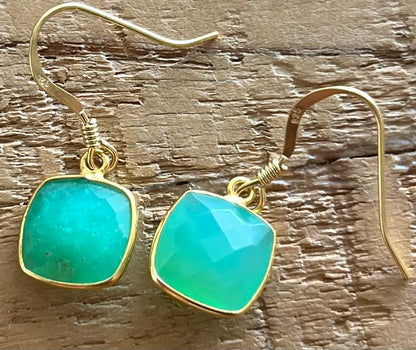 Dormeuses Dorées Chrysoprase facettée