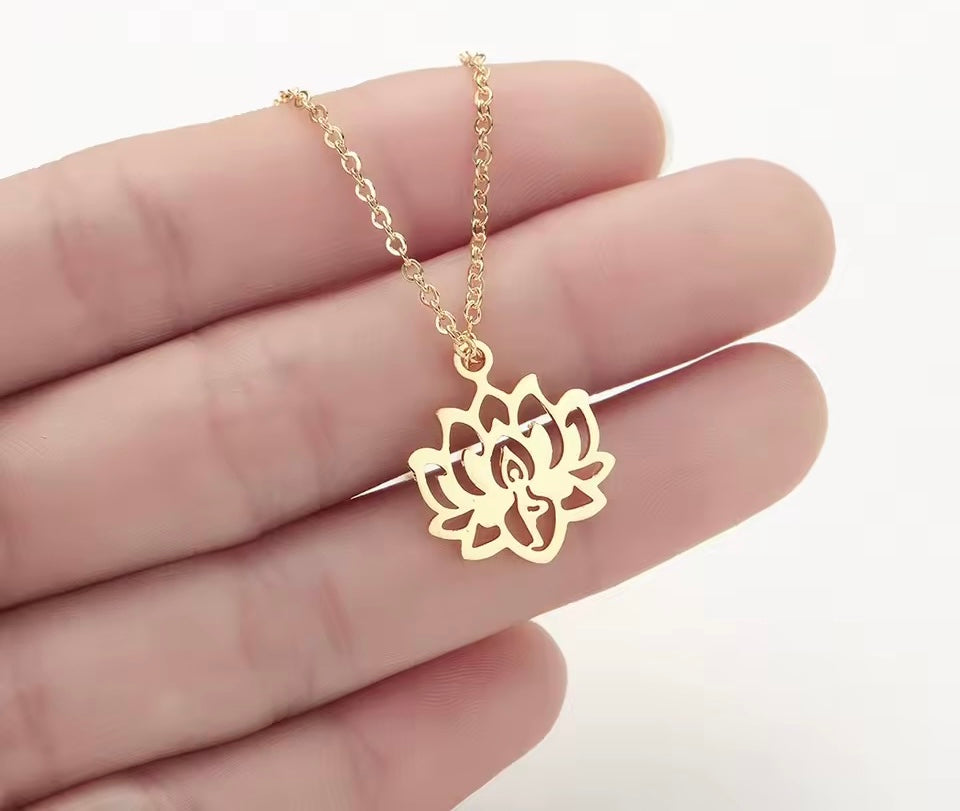 Pendentif Lotus Yoga N°8