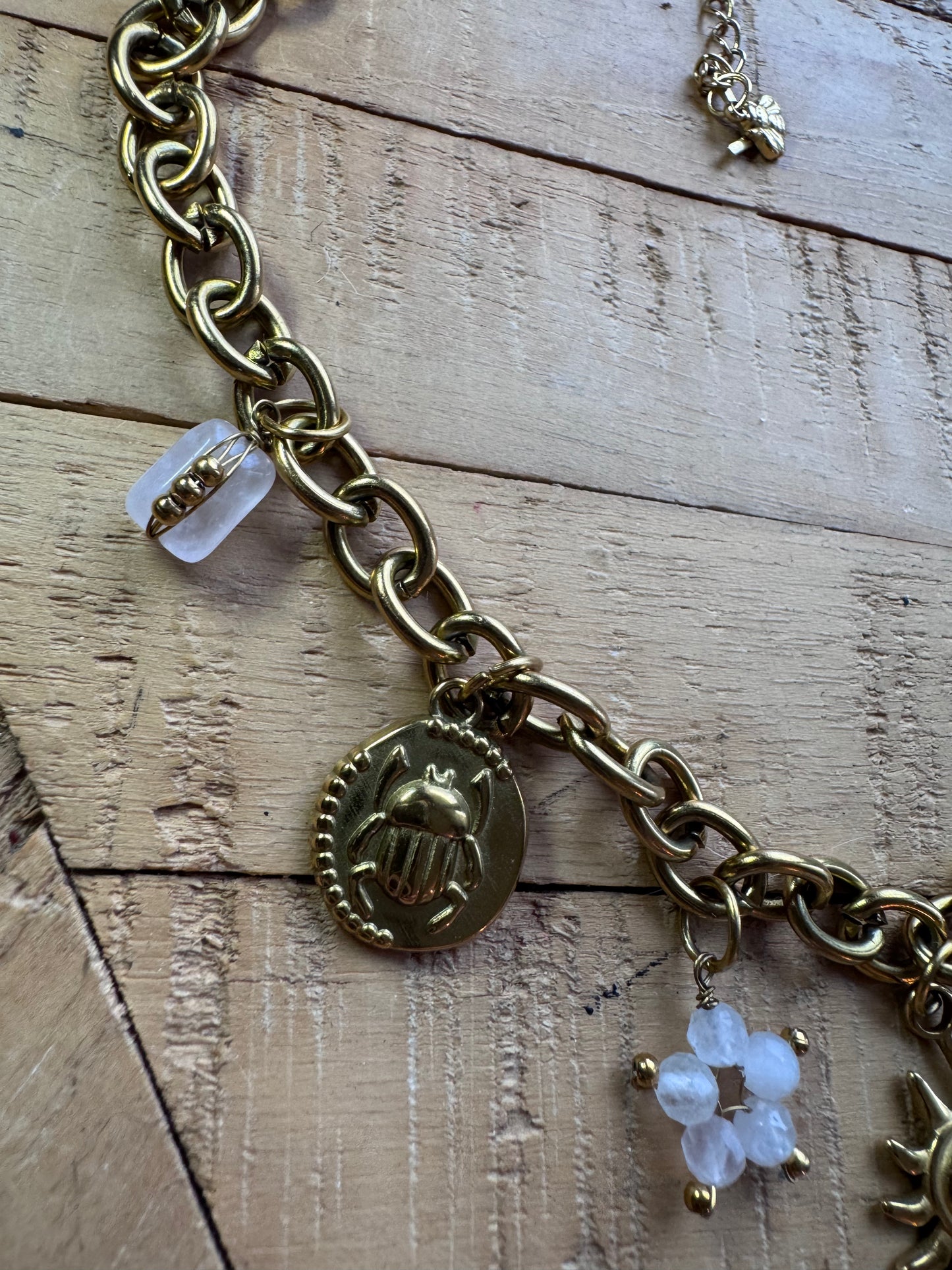 Collier Breloques Quartz rose