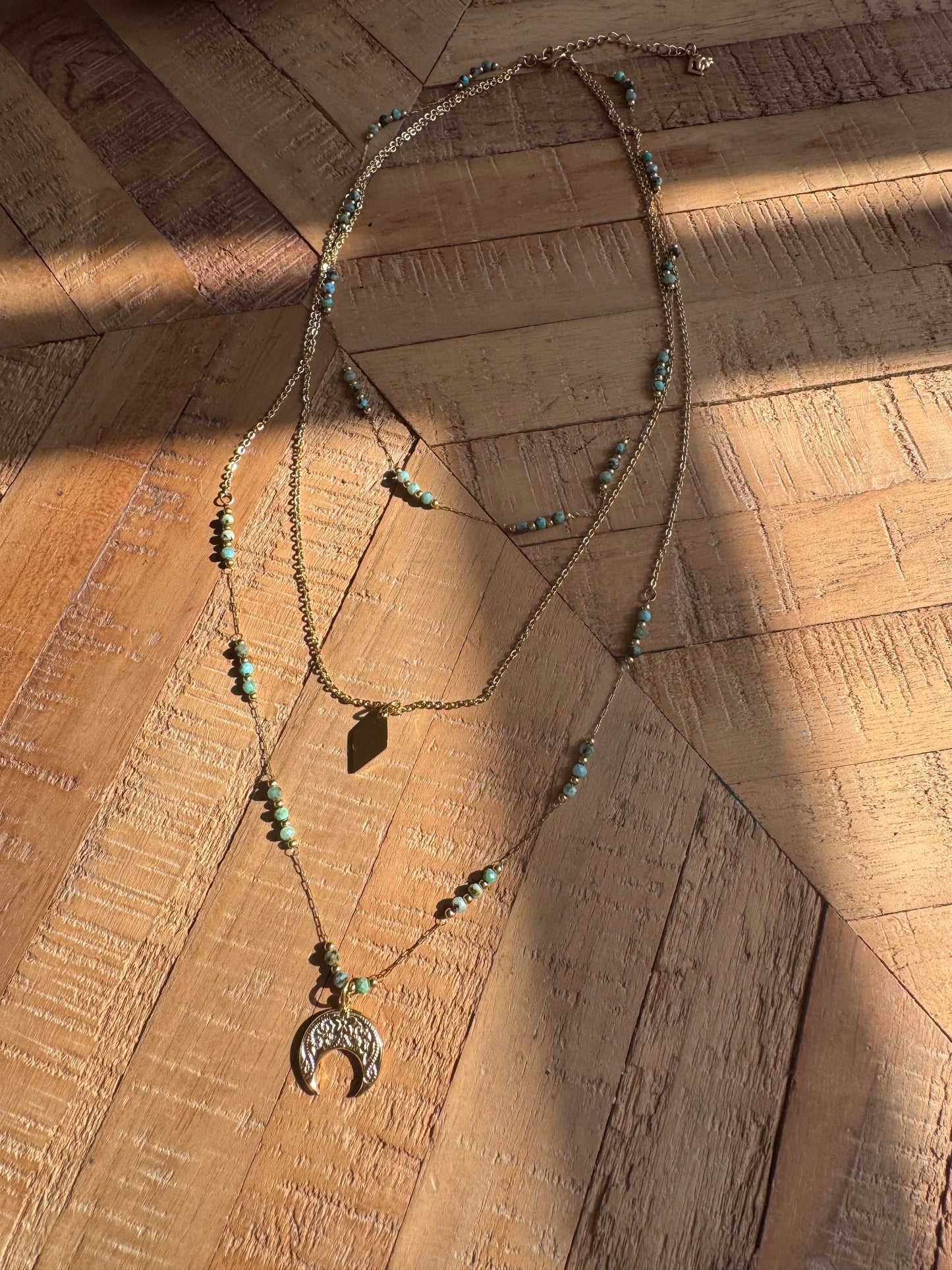 Collier Sahara