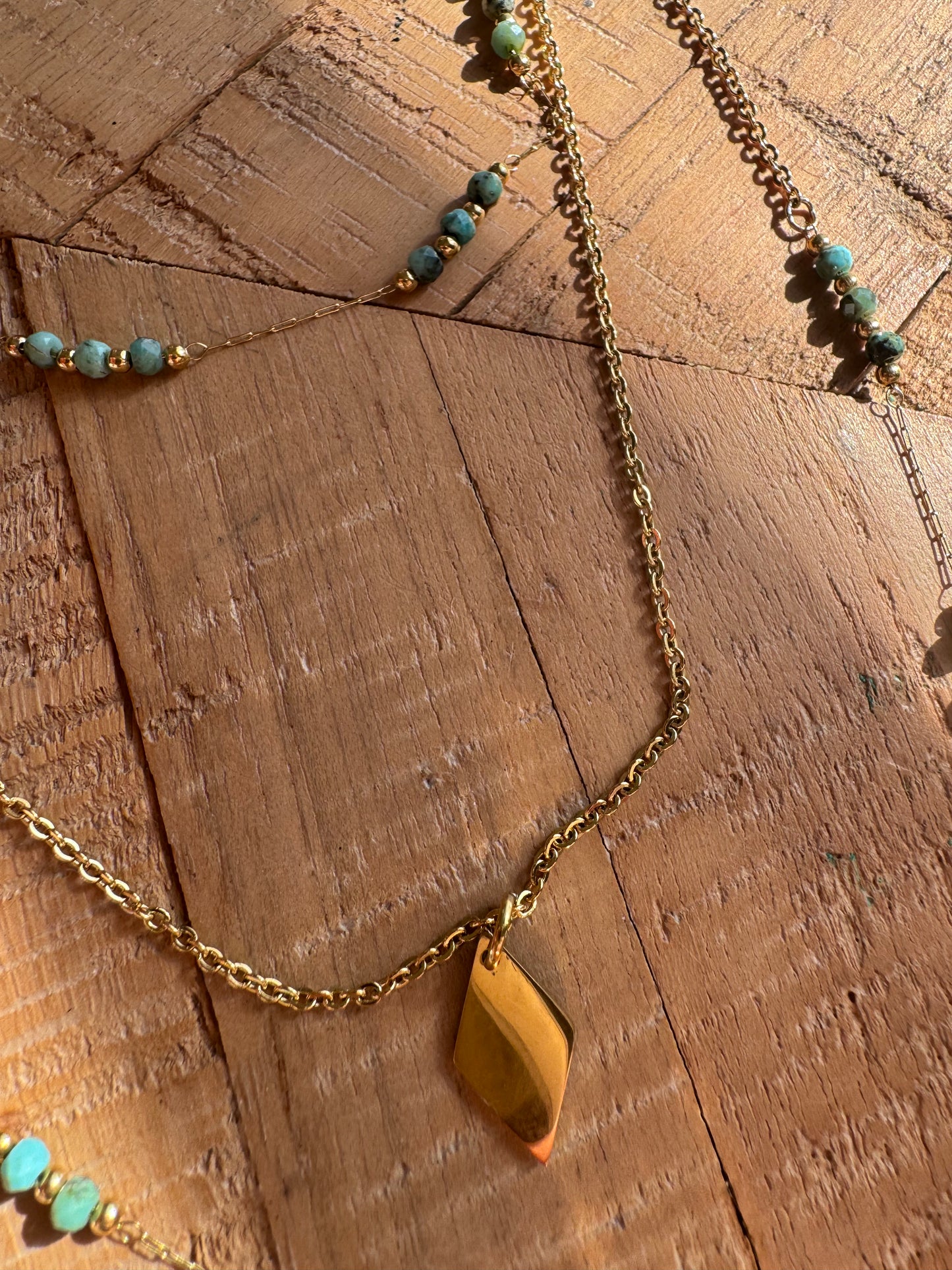 Collier Sahara